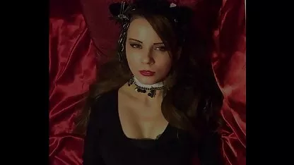 Stewardess fuck two robbers in her house in bed