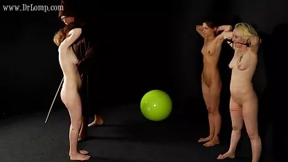 Gymnast with big tits fingers fingers on lesson