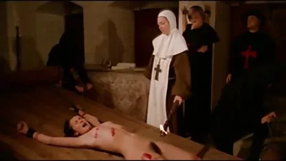 Girlfriend gently sucking dick