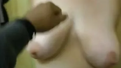 Sexy brunette came to the casting, where she showed everything that can