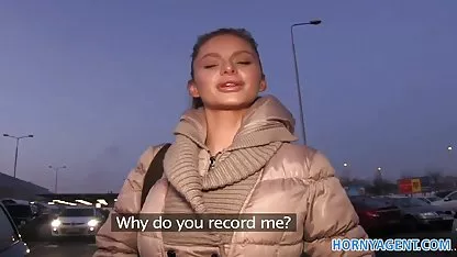 Tourist stopped the car and fell into the hands of two hungry men, was otzharena them