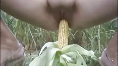Fucks his mature girlfriend