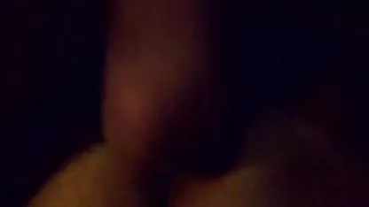 Fingering the morning orgasm with her excited pussy